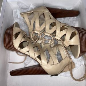 Steve Madden/Dream Girl (Women’s 7)